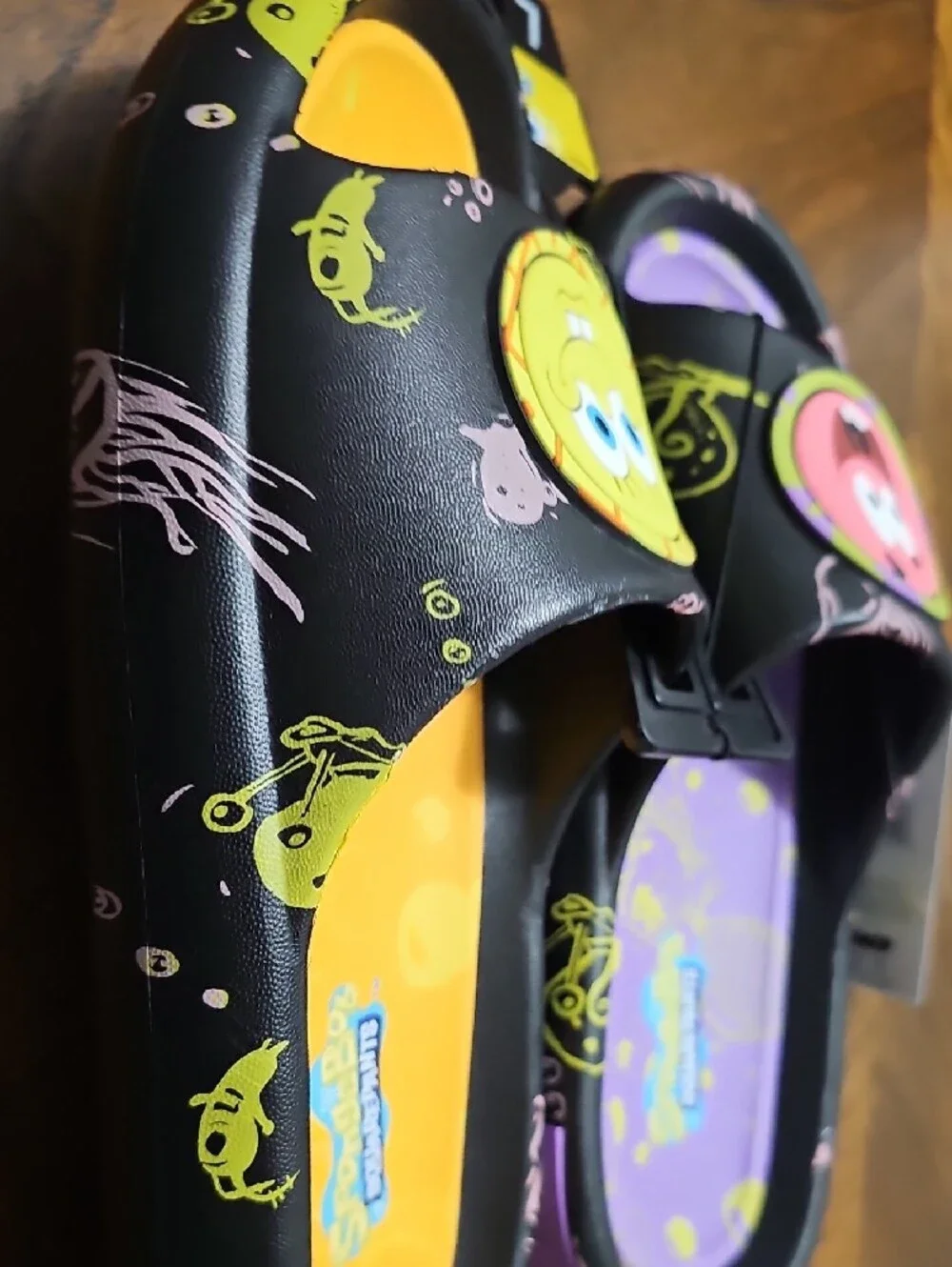 SpongeBob SquarePants Kids' Slide Sandals - Yellow & Purple